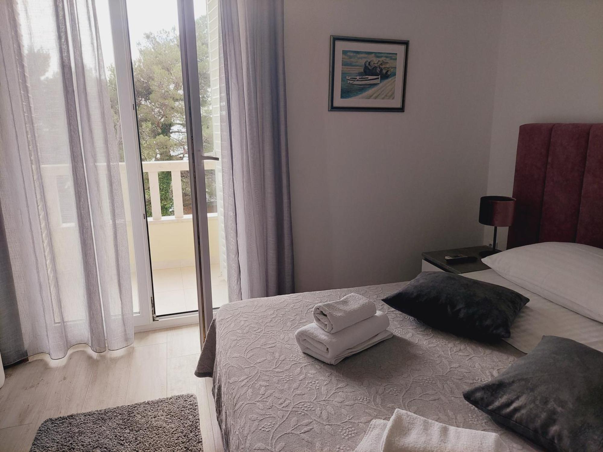 Villa Rosso Baška Voda Habitación foto